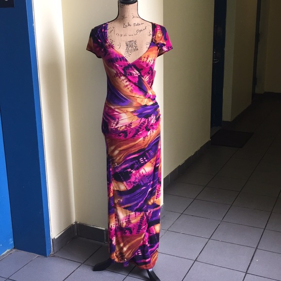 ASHRO Dresses & Skirts - Ashro Maxi colorful dress 👗🌸👗